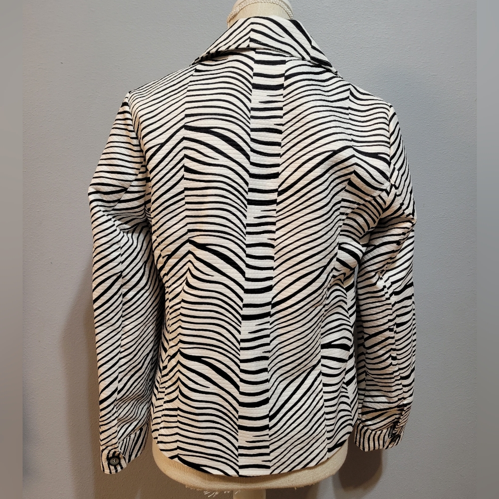 Erin London size S offset zipper zebra striped lightweight dressy jacket - Picture 3 of 12
